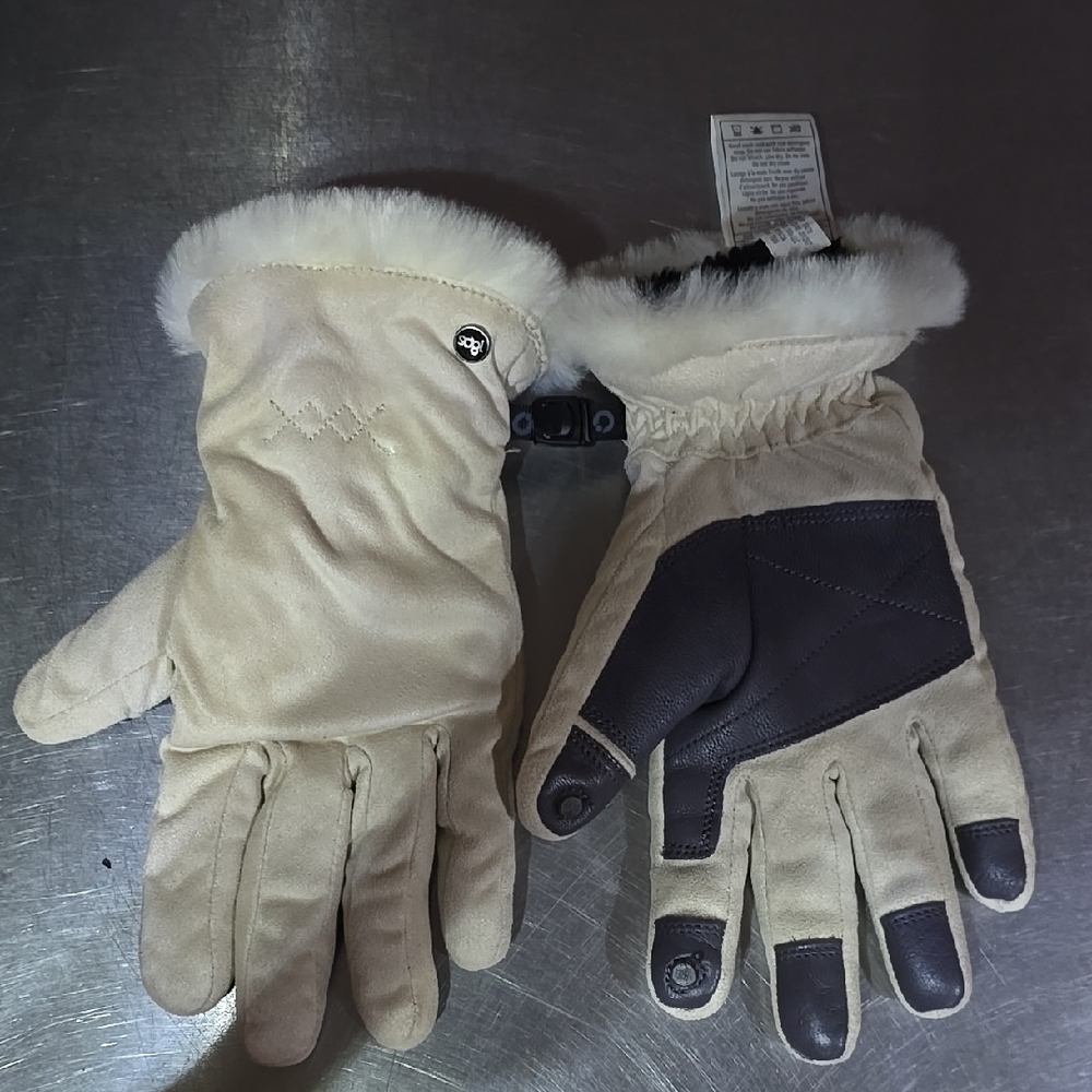 Stylish Beige and Black Fur-Trimmed Gloves